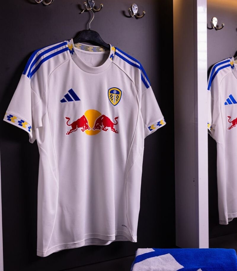 white new leeds home kit